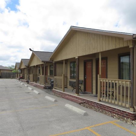 Kenedy Country Inn Exterior photo