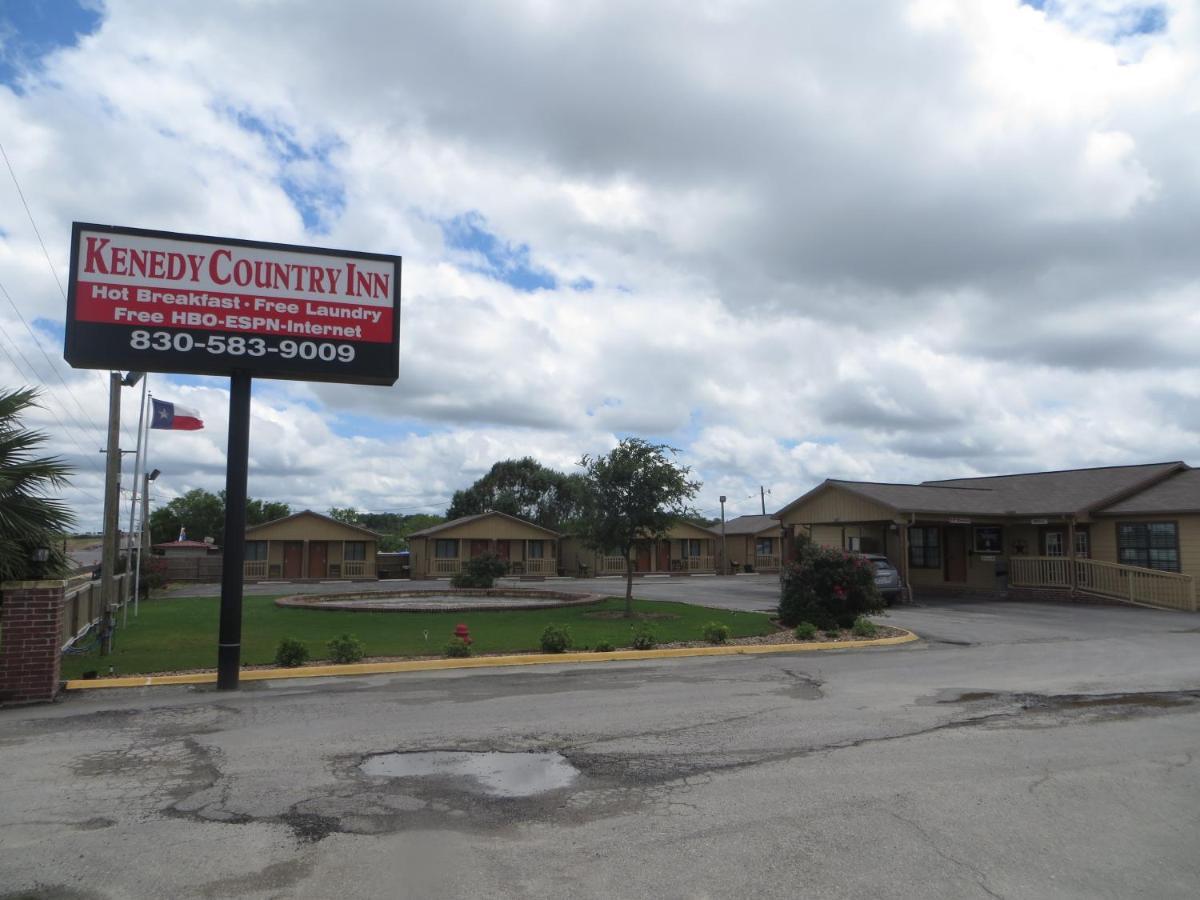 Kenedy Country Inn Exterior photo